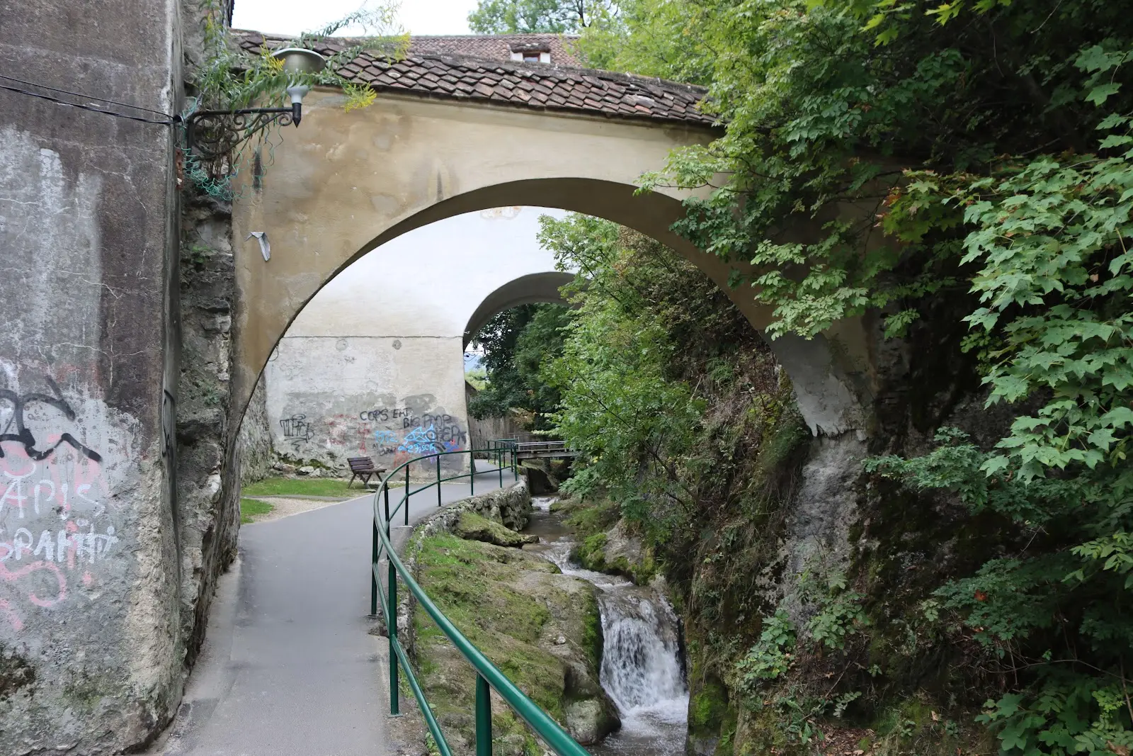 Bastionul Graft 2