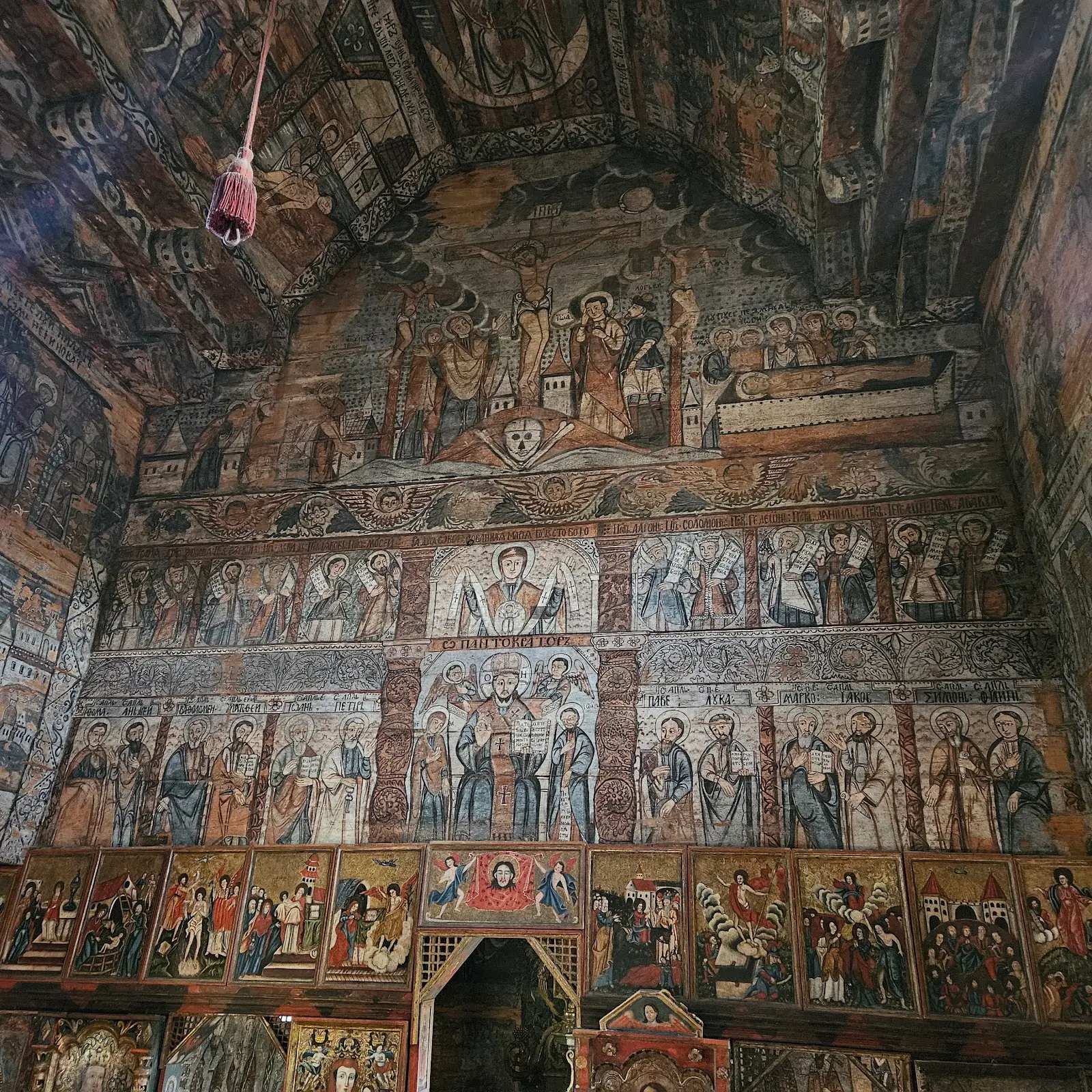 Biserica de lemn din Vișeu de Mijloc 3
