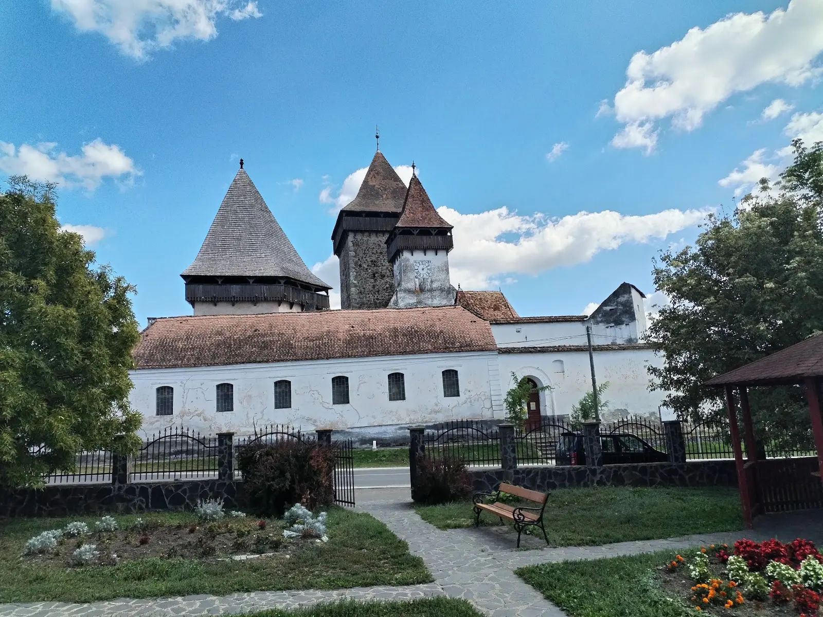 Biserica Fortificată Homorod
