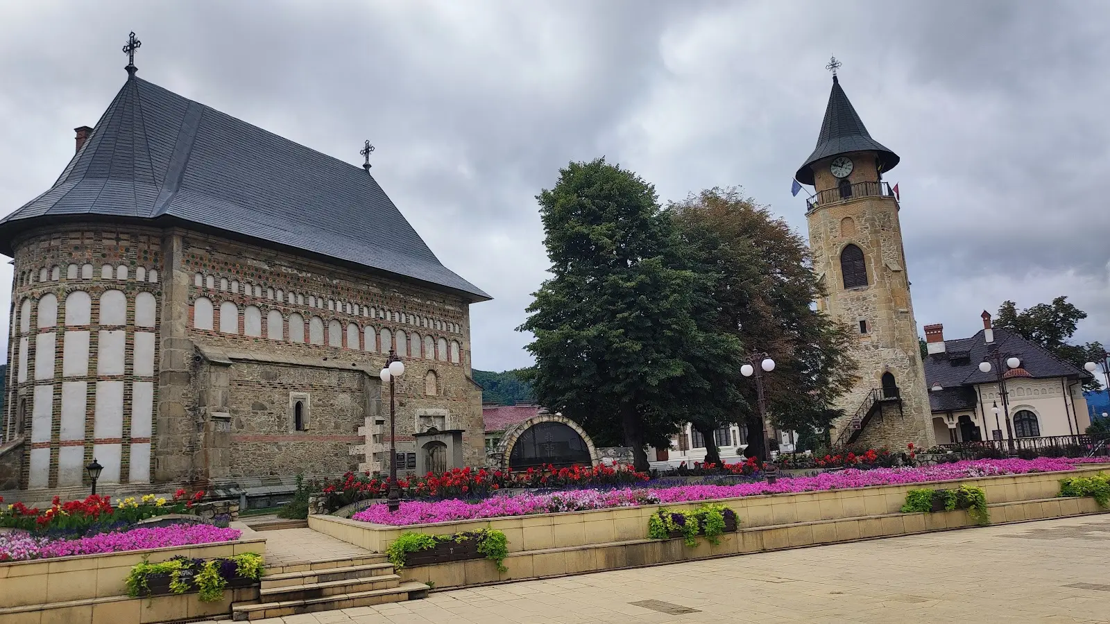Biserica Sfântul Ioan Domnesc Piatra Neamț 2