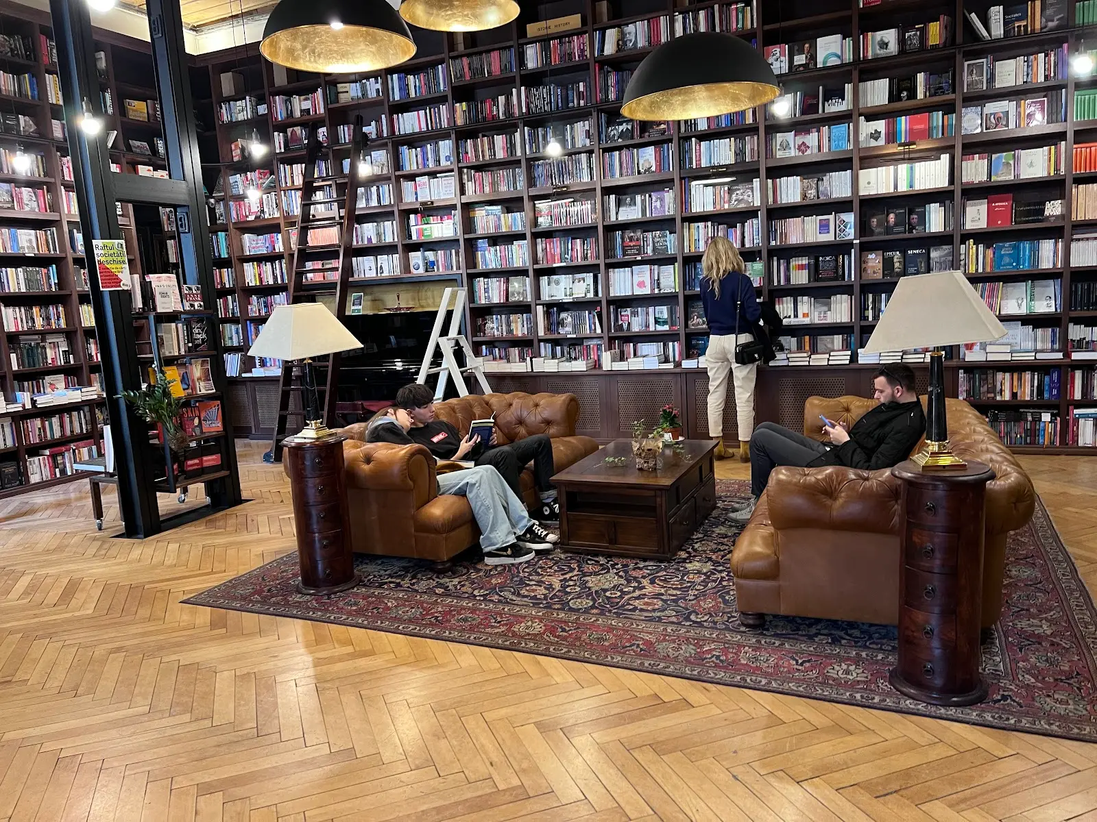 Cărturești Verona 3