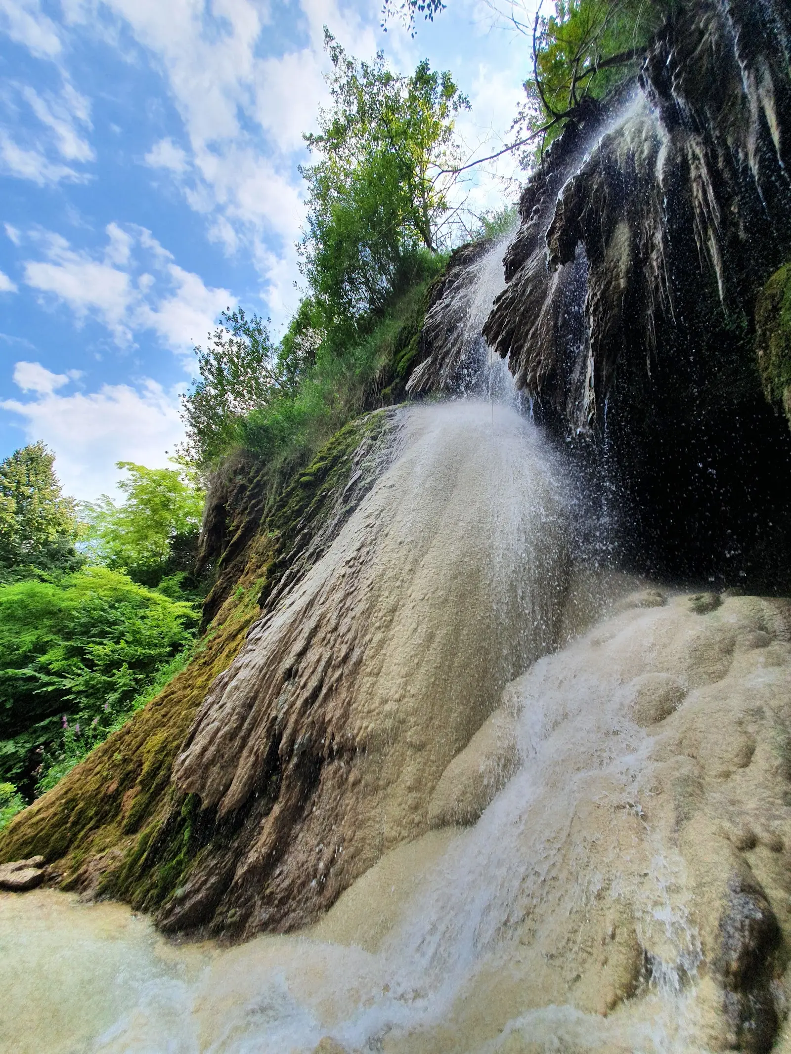 Cascada Clocota 2