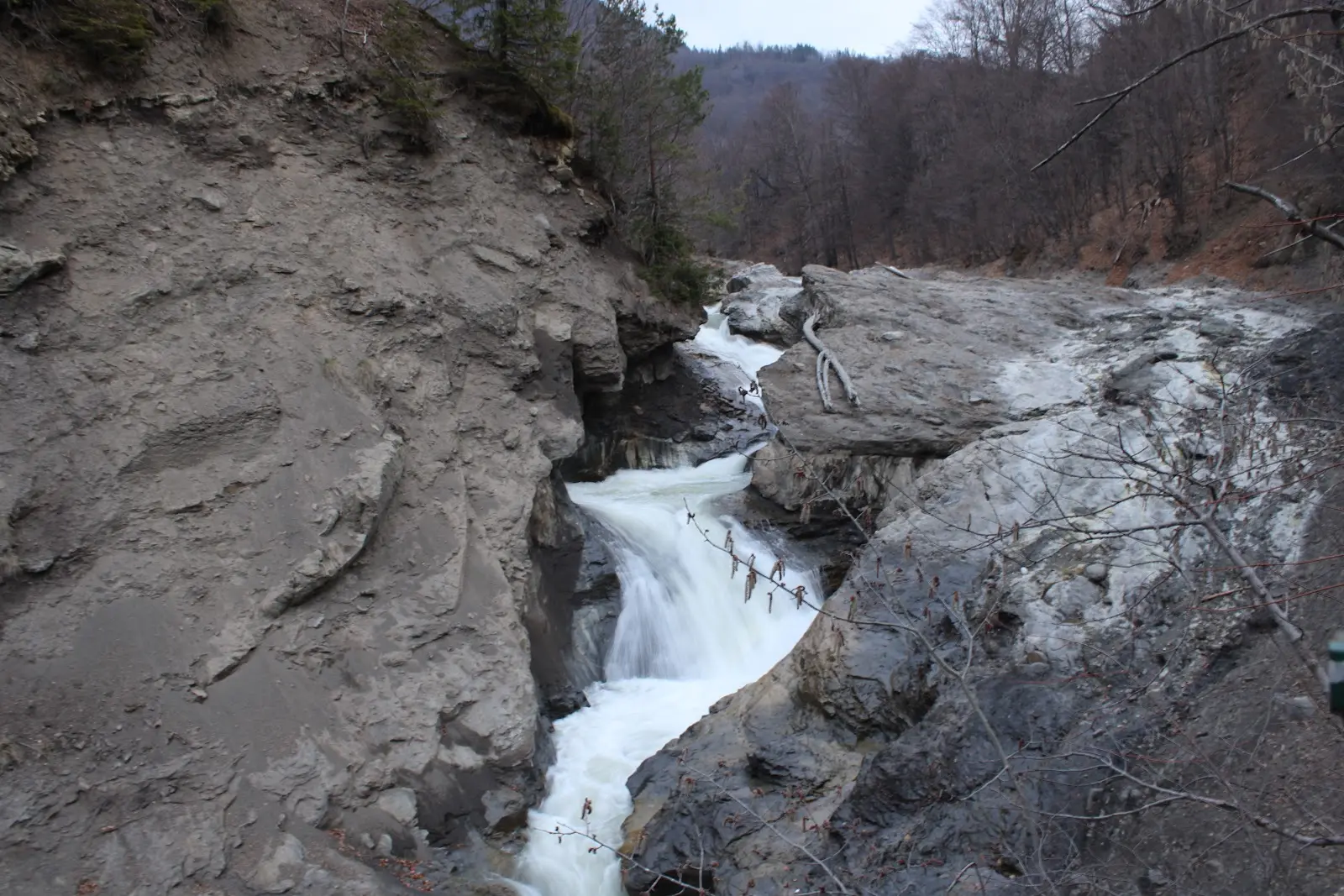 Cascada Putnei 2