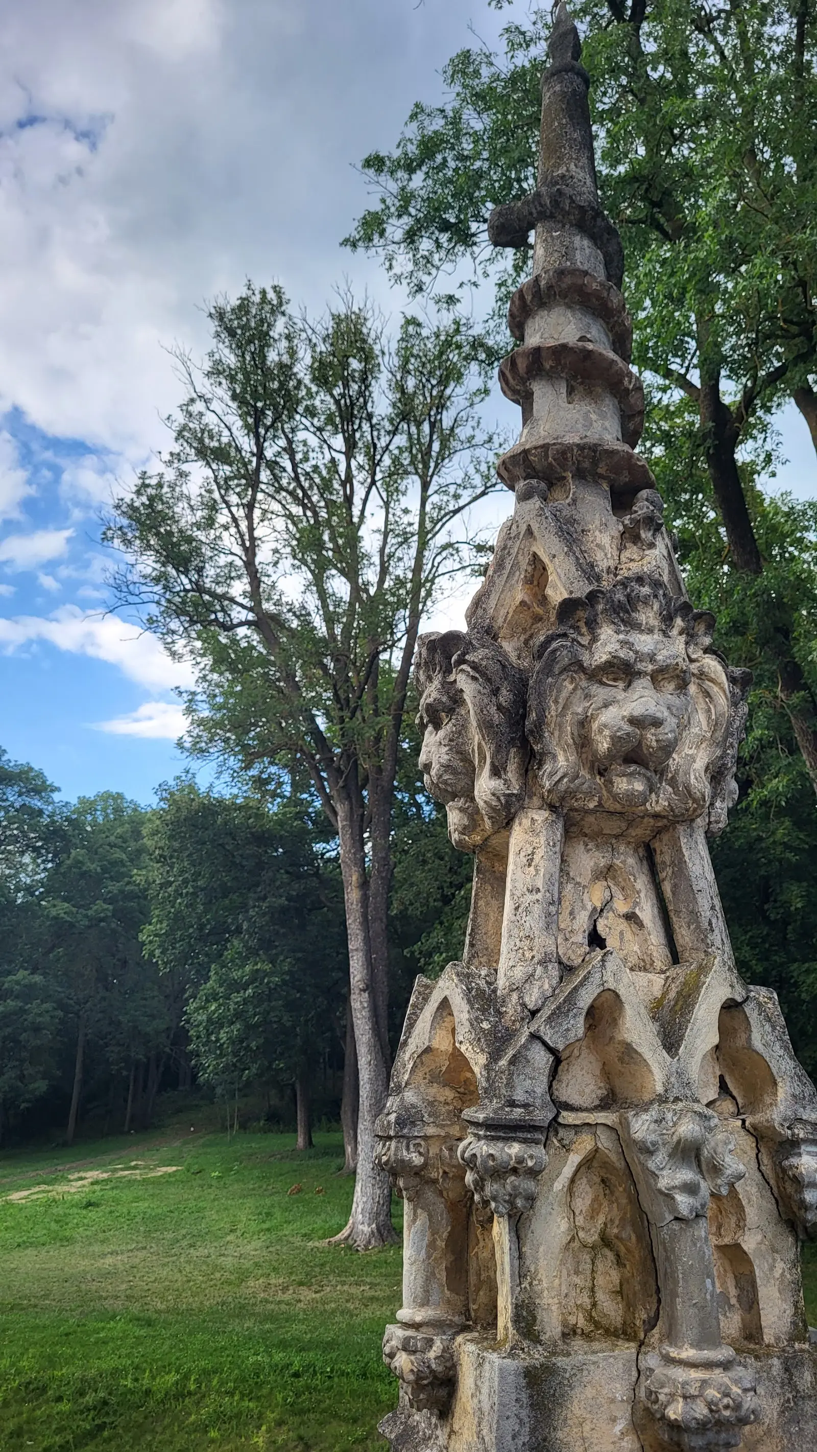 Castelul Sturdza Miclăușeni 3
