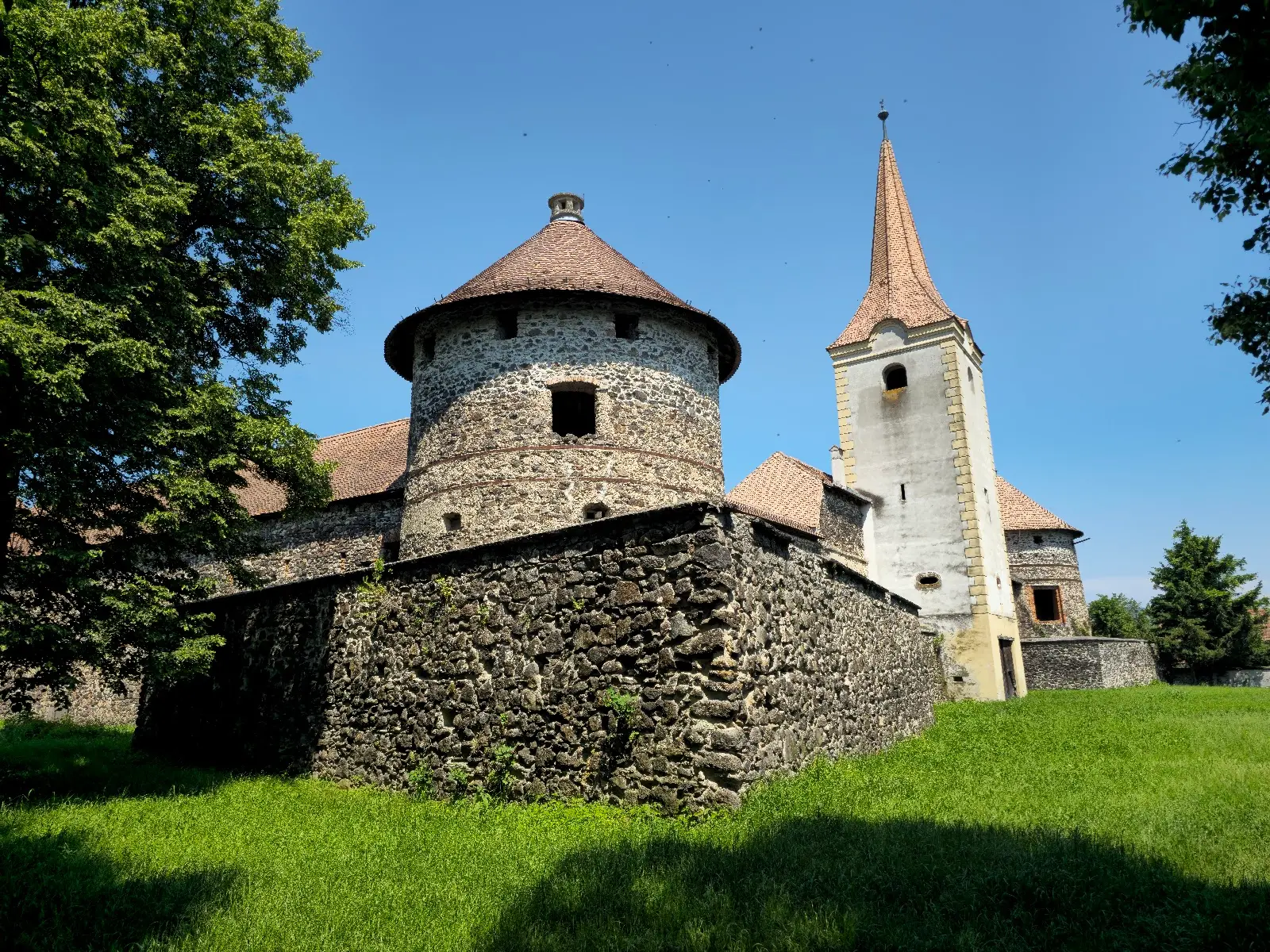 Castelul Sükösd-Bethlen Racoș