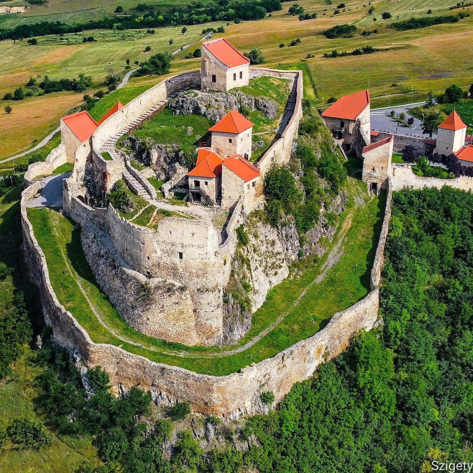 Cetatea Rupea 2