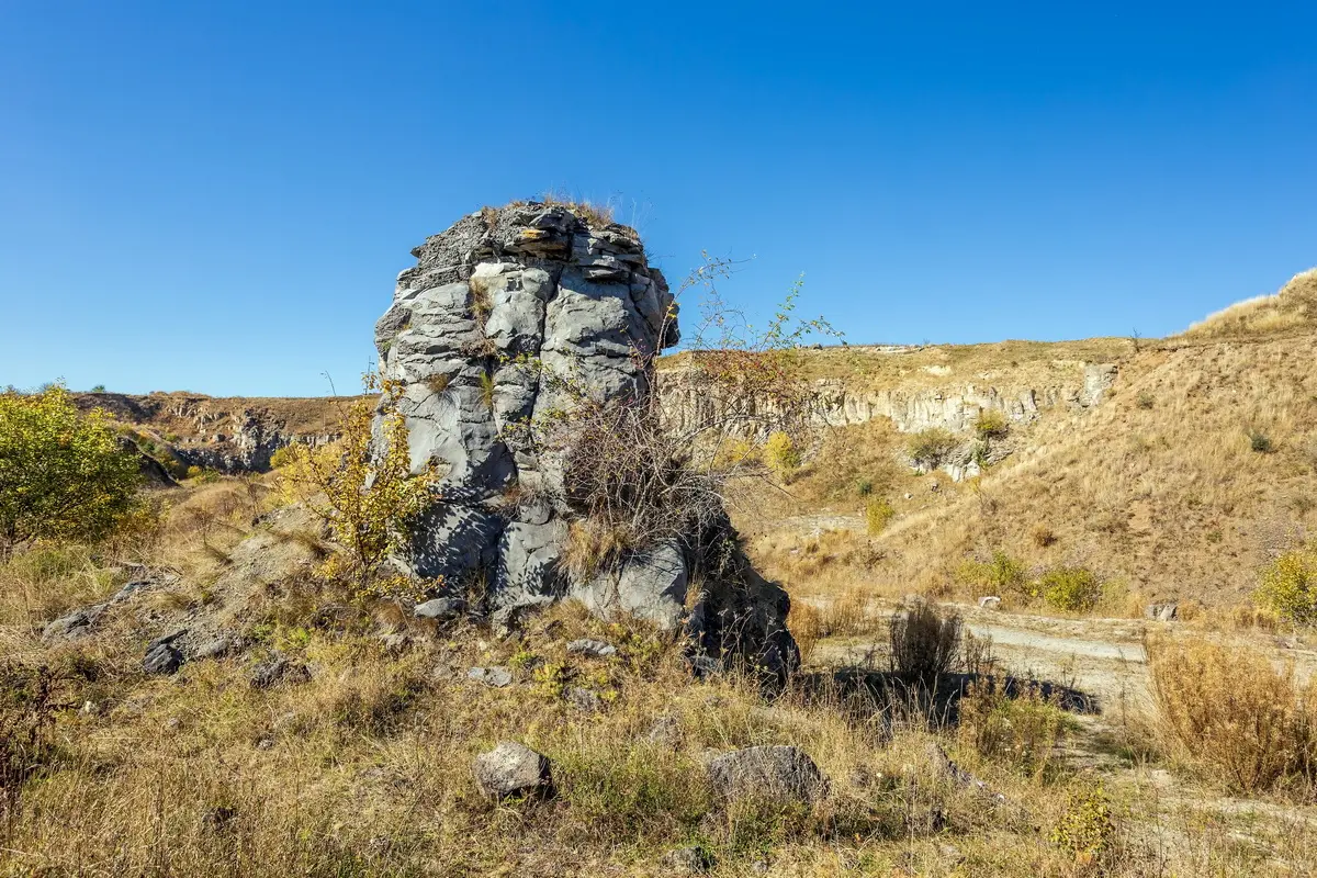 Coloanele de Bazalt Racoș 3