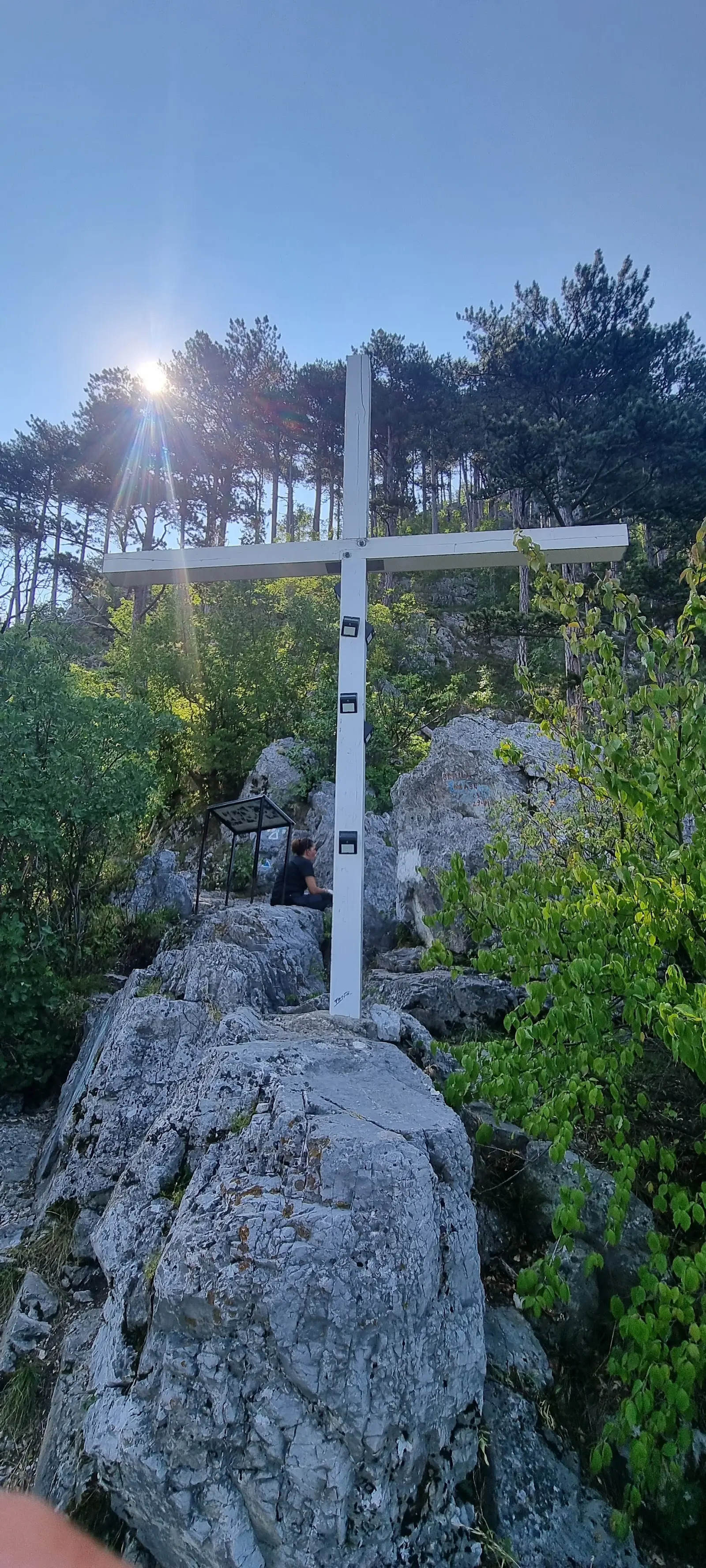 Crucea Albă Băile Herculane 2