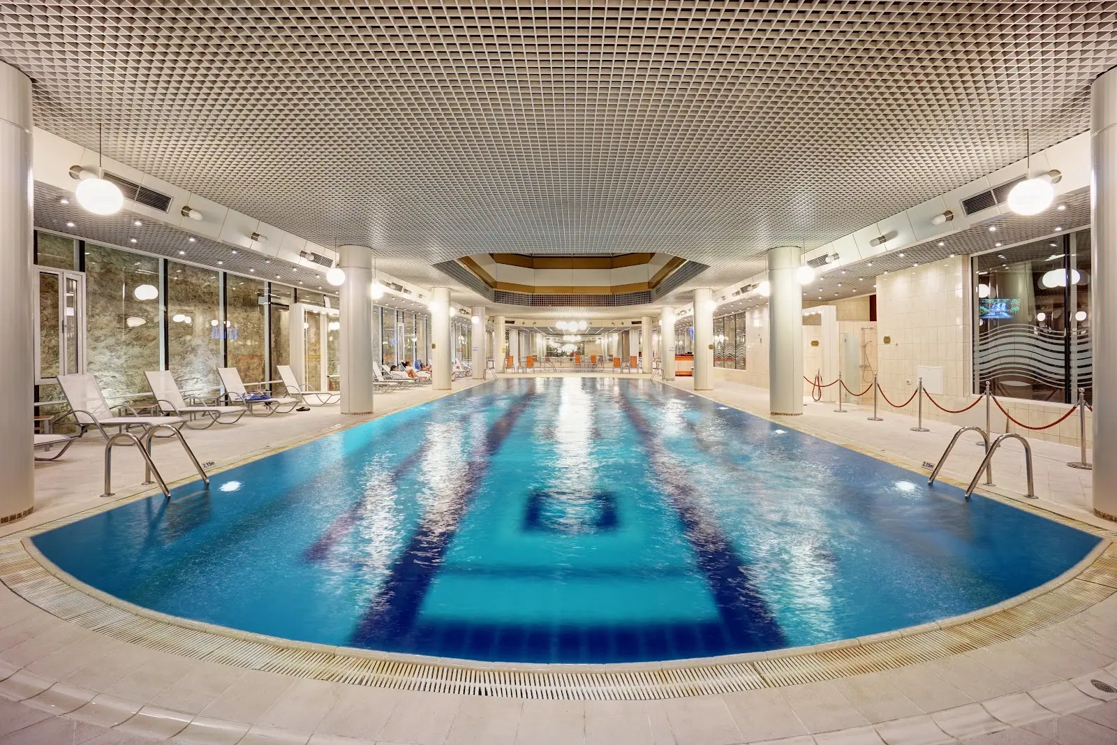 Hotel Aro Palace 3