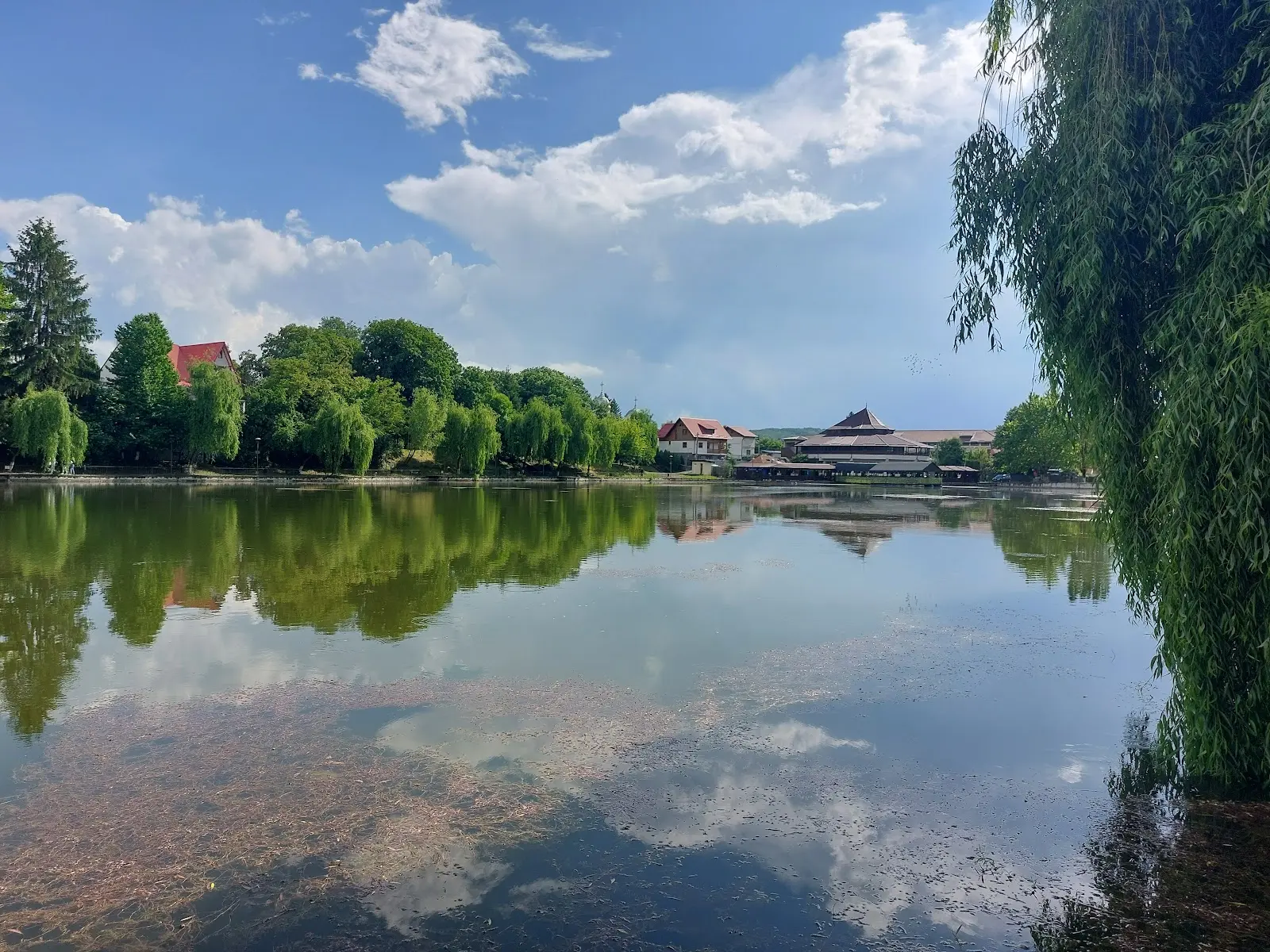Lacul Peștera Câmpina