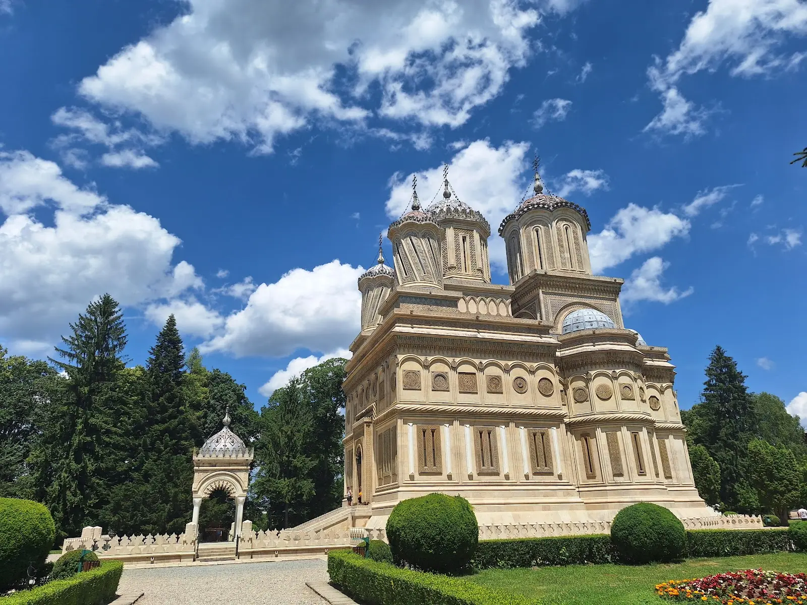 Curtea de Argeș