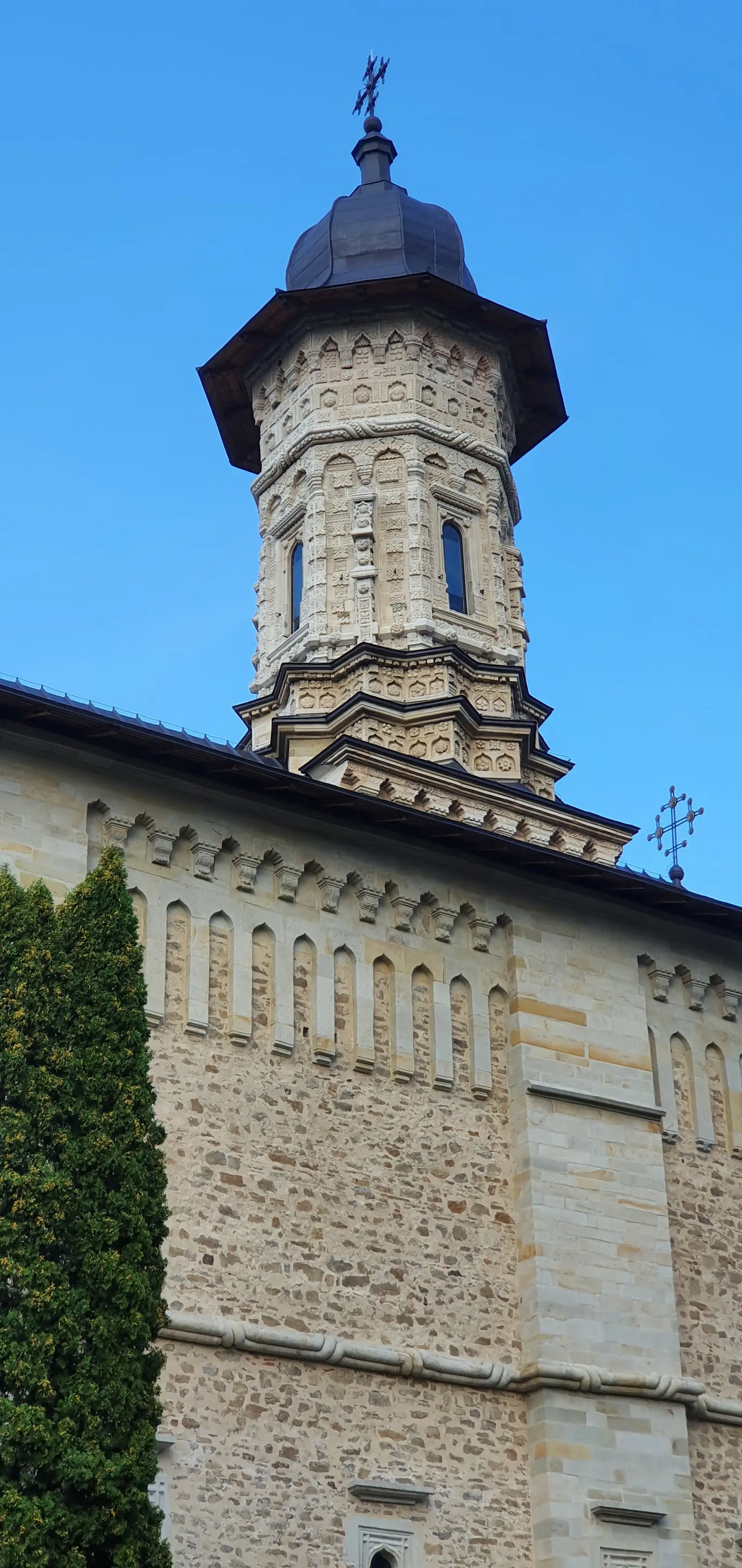 Mănăstirea Dragomirna 3