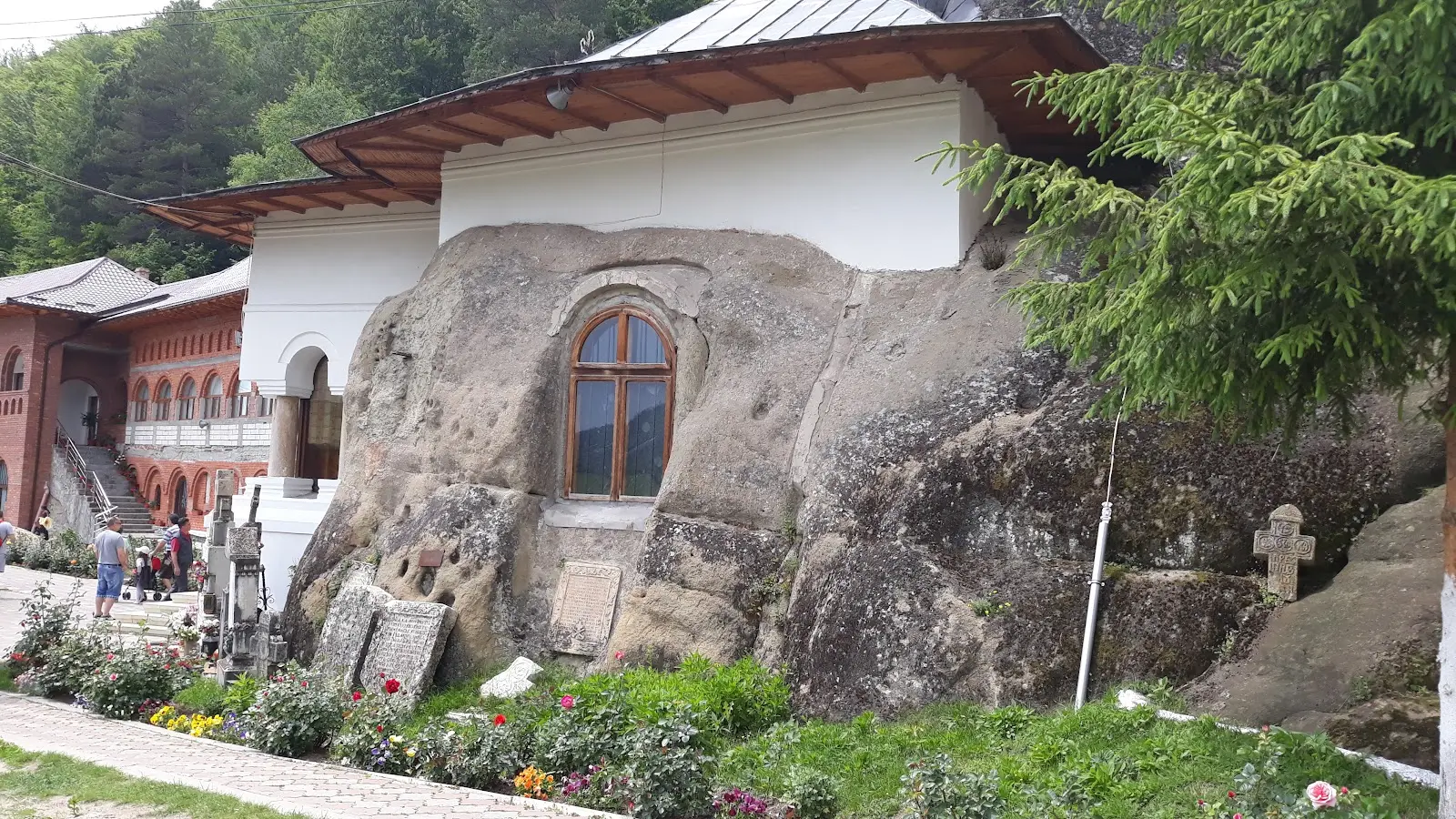 Mănăstirea Nămăești 3