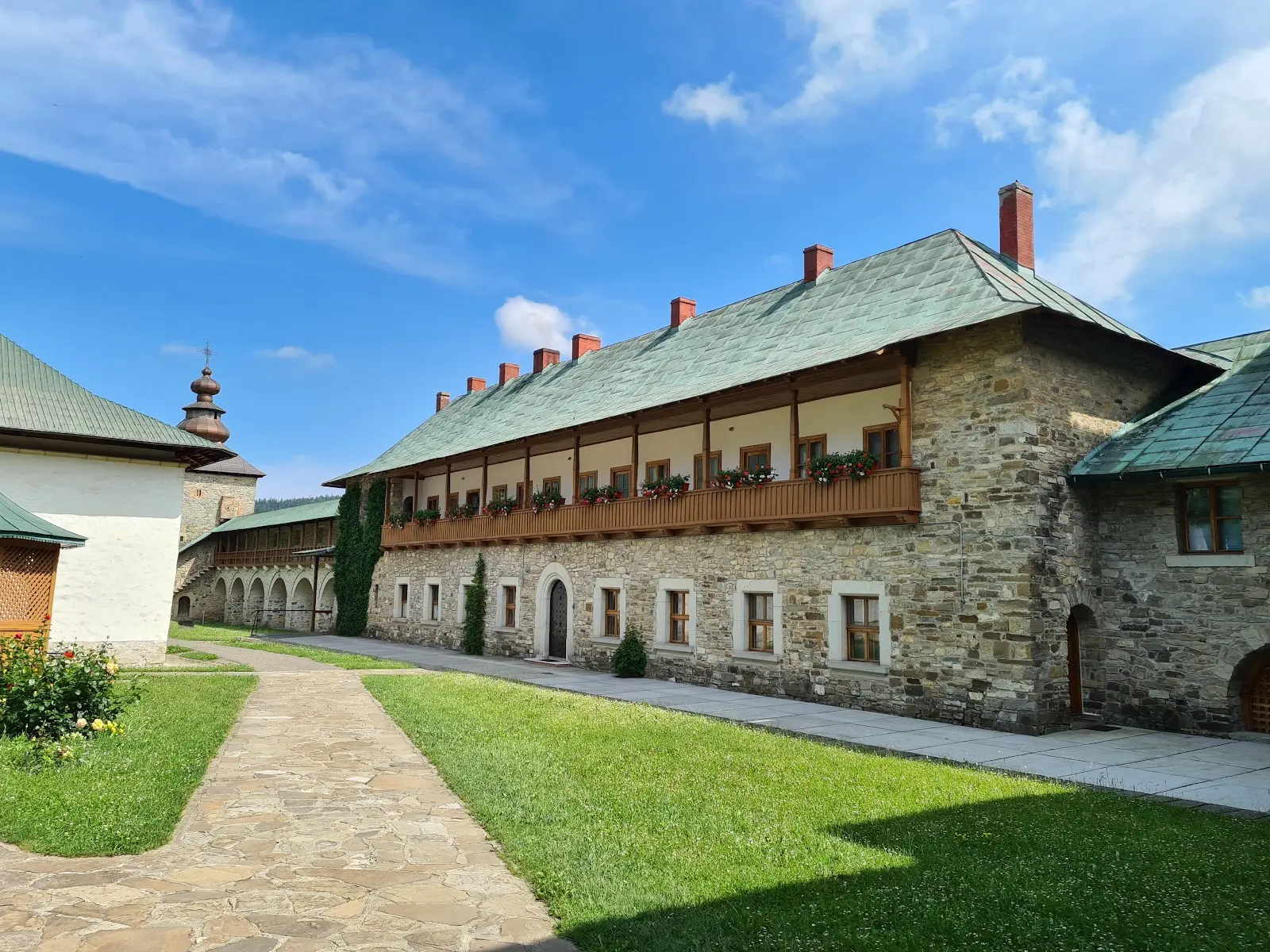 Mănăstirea Slatina 2