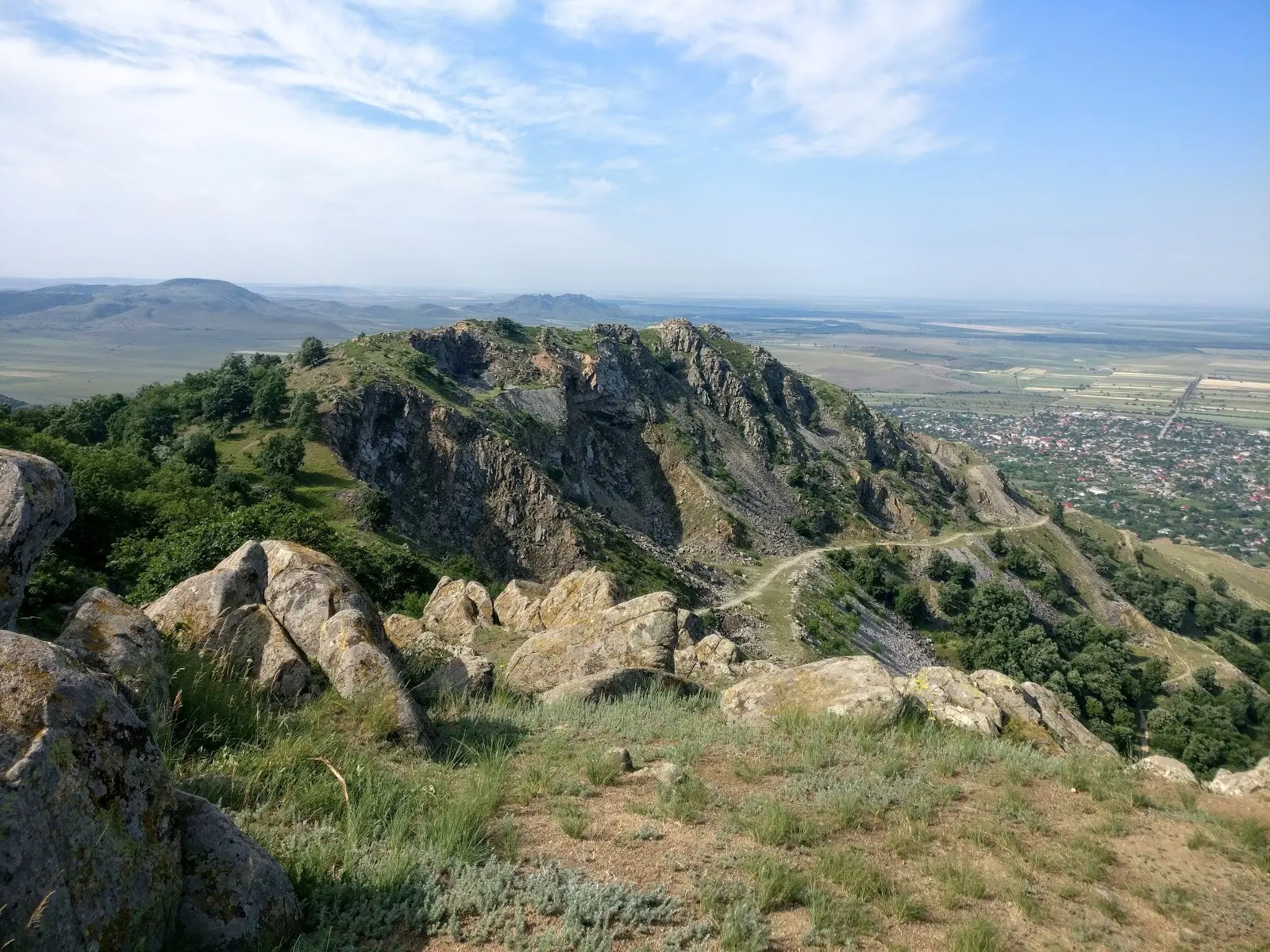 Munții Măcin 3