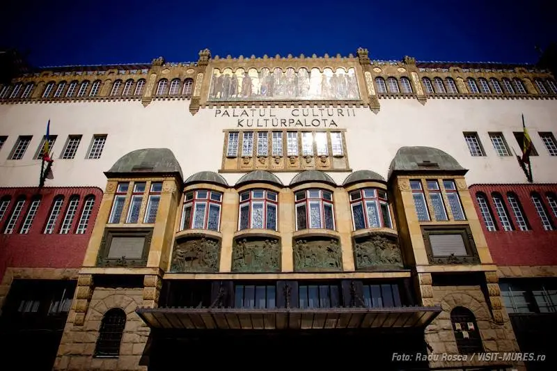 Muzeul de Artă Târgu Mureș (Palatul Culturii)