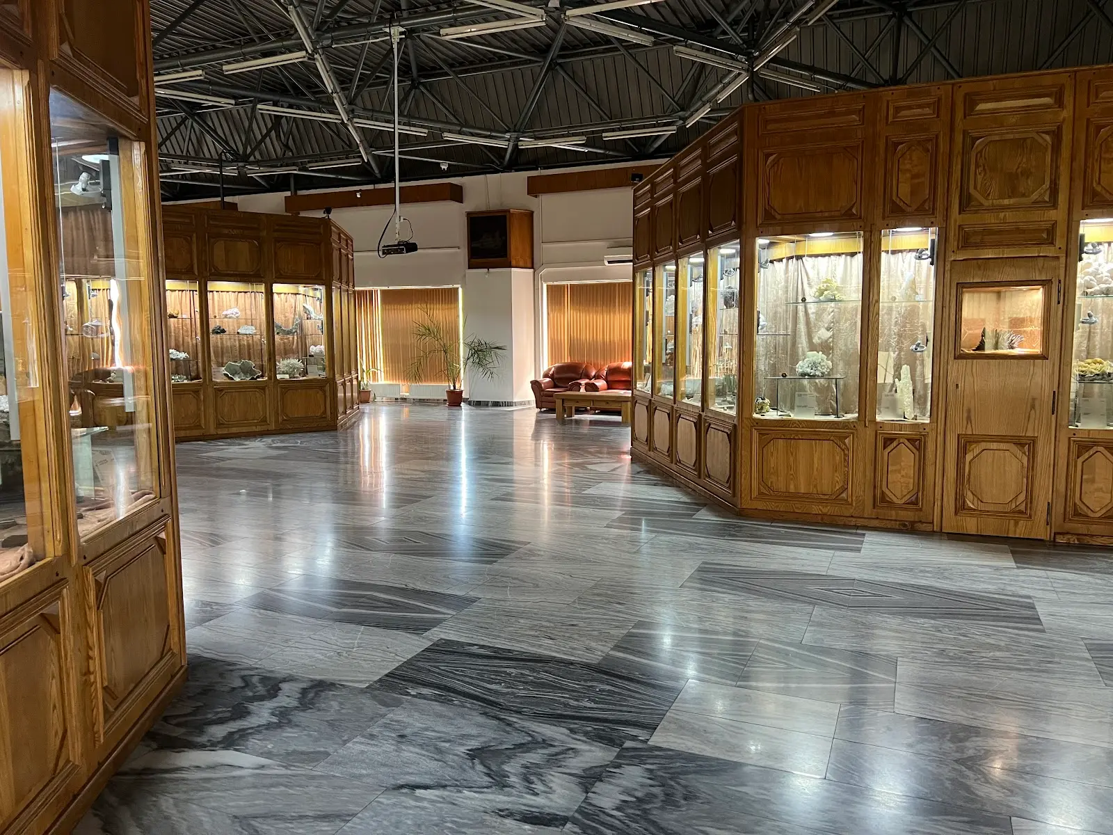 Muzeul Județean de Mineralogie Baia Mare