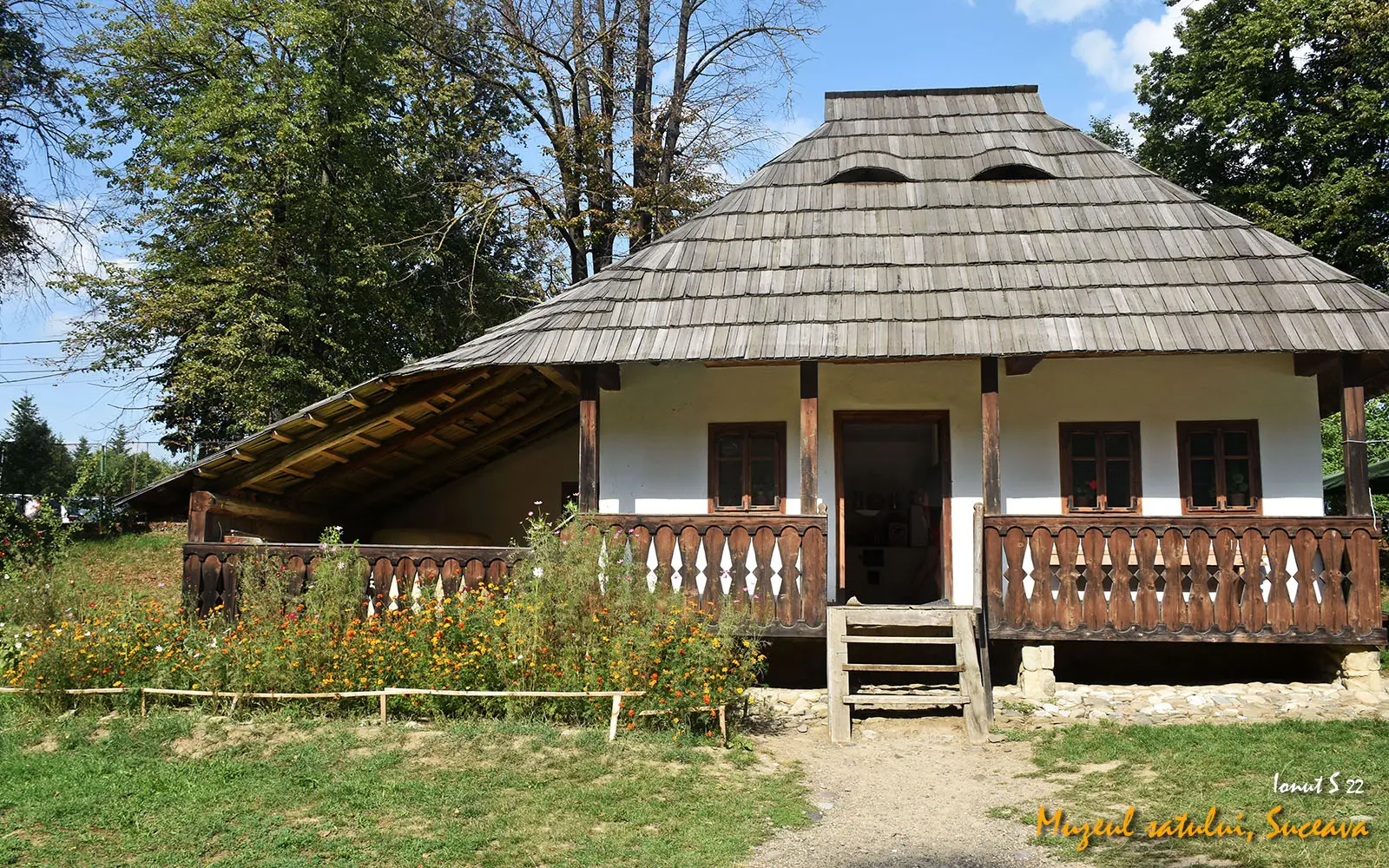 Muzeul Satului Bucovinean
