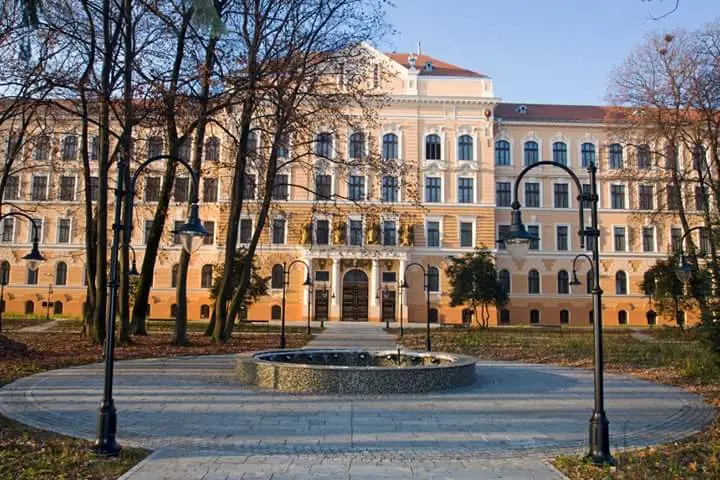 Muzeul Țării Crișurilor Oradea