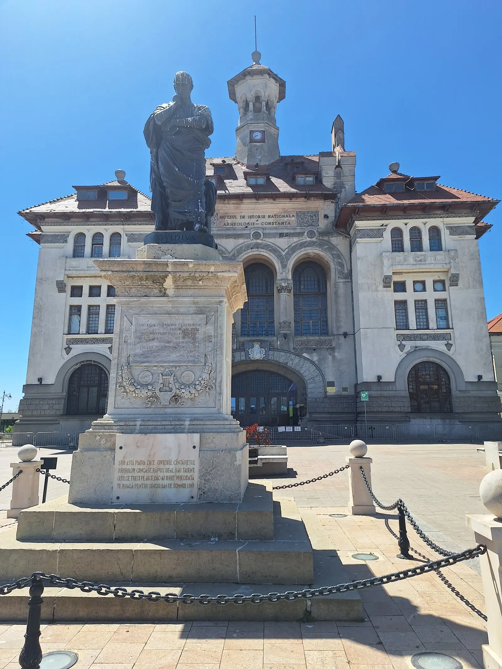 Statuia lui Ovidiu Constanța 2