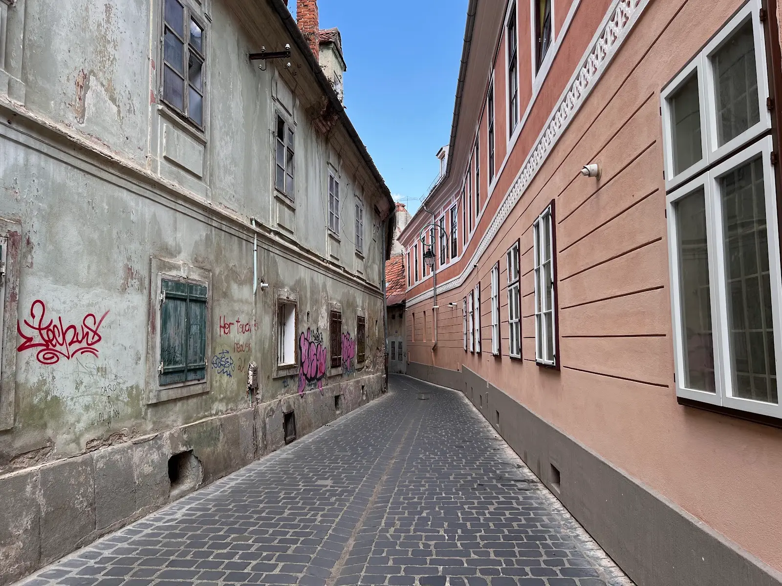 Strada Sforii 2
