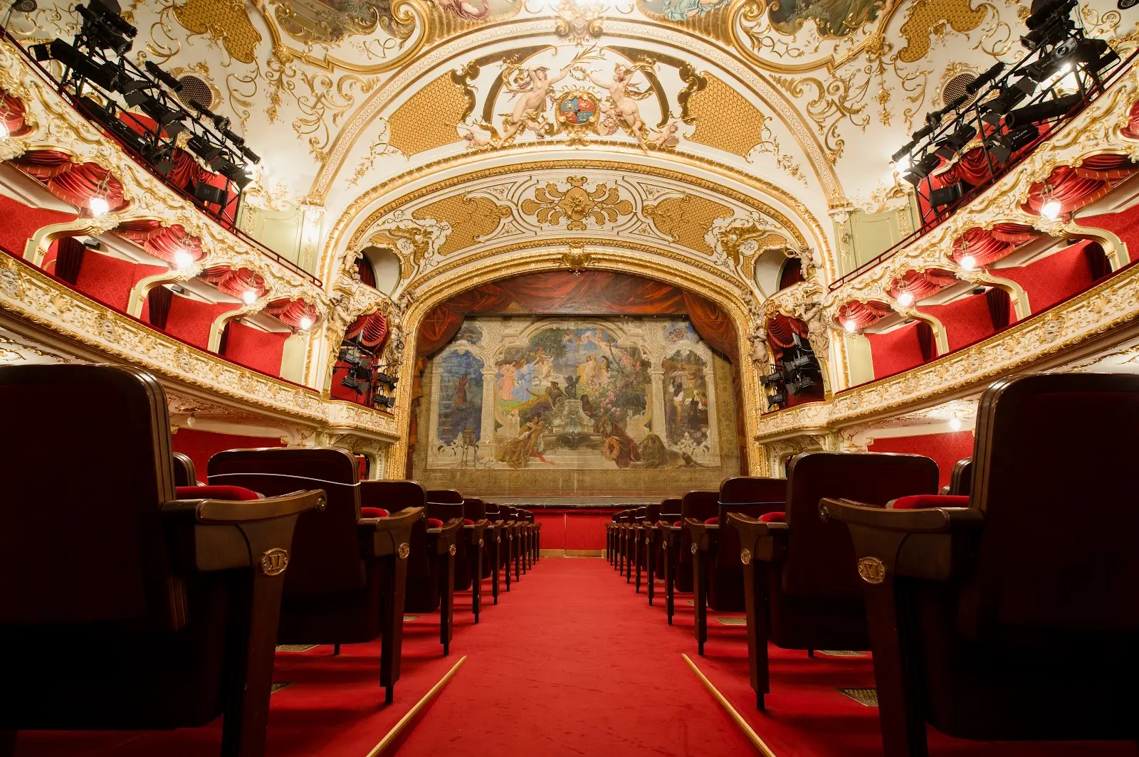 Teatrul Național Vasile Alecsandri 2
