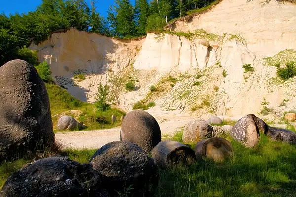 Trovanții de la Costești (Muzeul Trovanților) 2